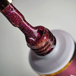 NAILVANA Géllakk - Cat Eye 010