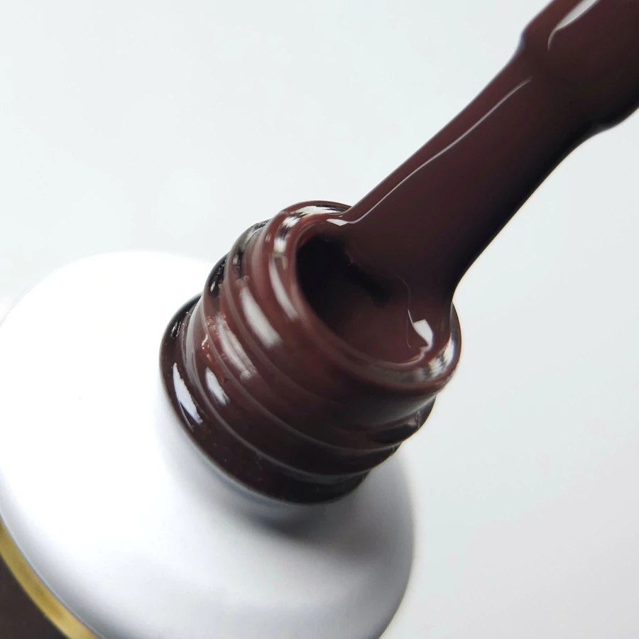 NAILVANA Géllakk - Iconic 086